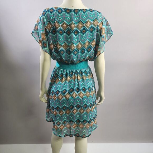 Alya small dress  - Picture 4 of 4